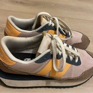 EUC New Balance Shoes
